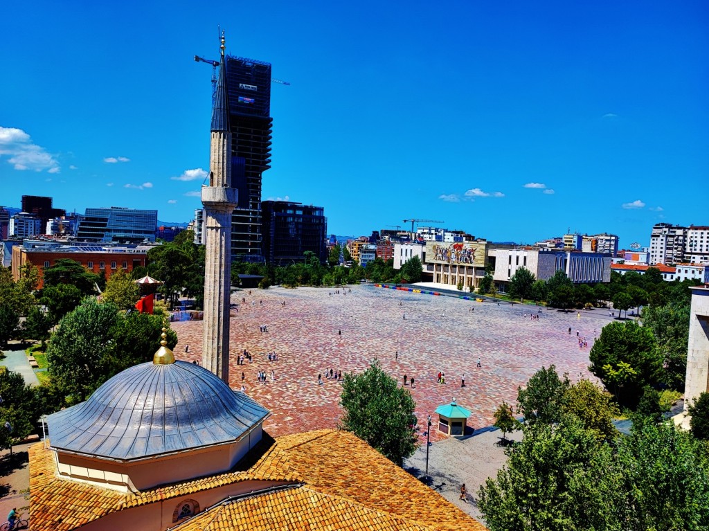 Foto: Kulla e Sahatit të Tiranës - Tirana (Tiranë), Albania