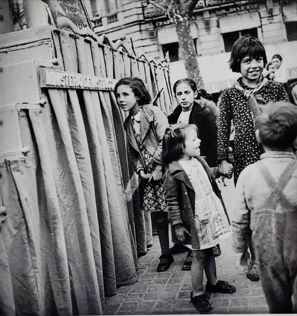 Foto: Exposición Barcelona Fotógrafas - Barcelona (Cataluña), España