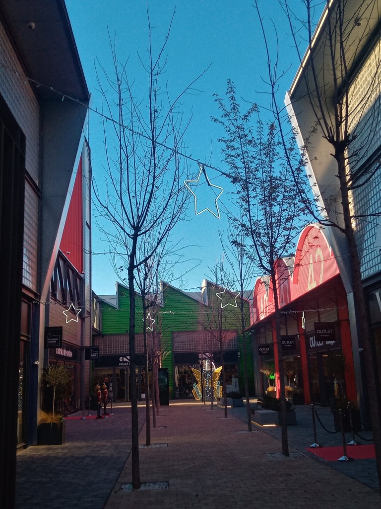 Foto: Centro Comercial Torre Outlet - Zaragoza (Aragón), España