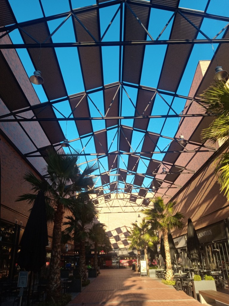 Foto: Centro Comercial Torre Outlet - Zaragoza (Aragón), España