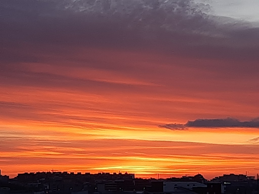 Foto: Amanecer - Sant Adrià de Besòs (Barcelona), España