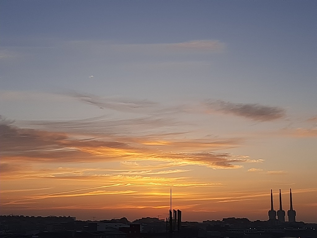 Foto: Amanecer - Sant Adrià de Besòs (Barcelona), España