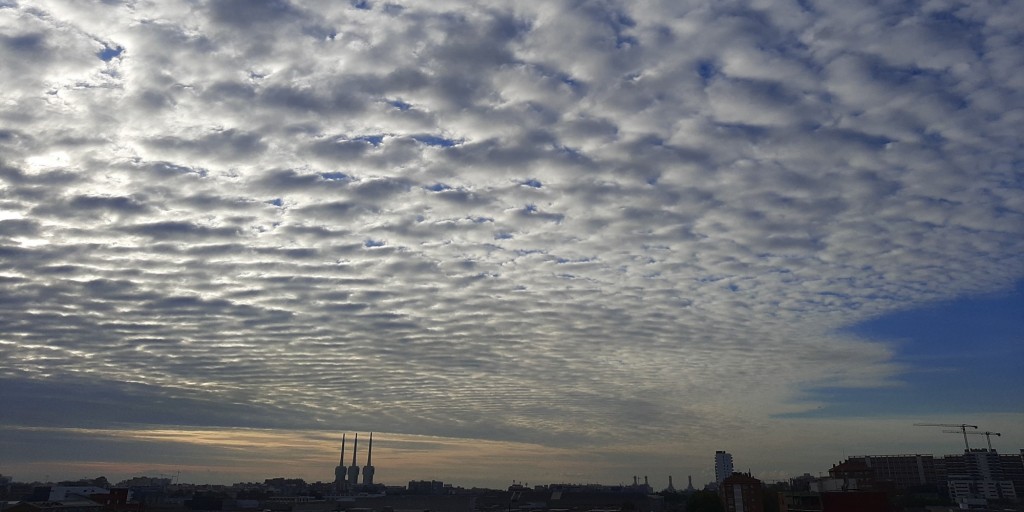 Foto: Amanecer - Sant Adrià de Besòs (Barcelona), España