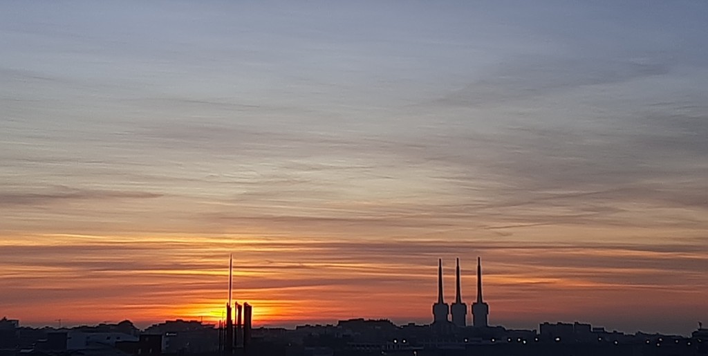 Foto: Amanecer - Sant Adrià de Besòs (Barcelona), España