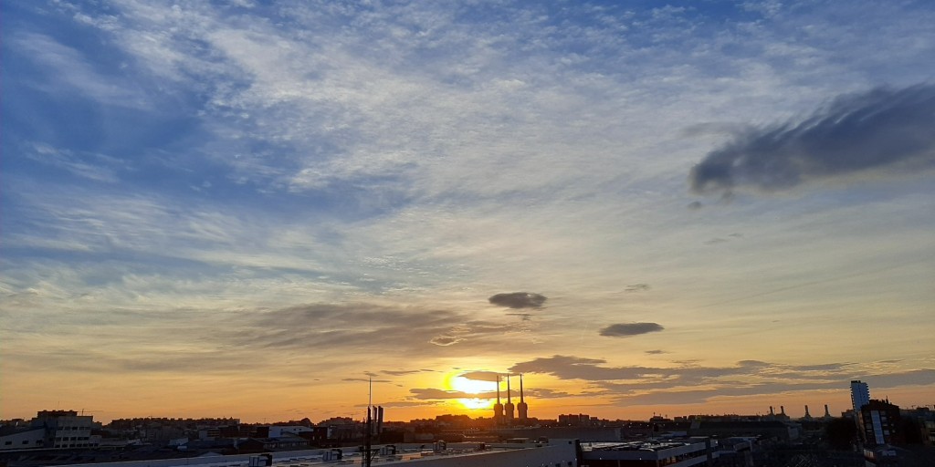 Foto: Amanecer - Sant Adrià de Besòs (Barcelona), España