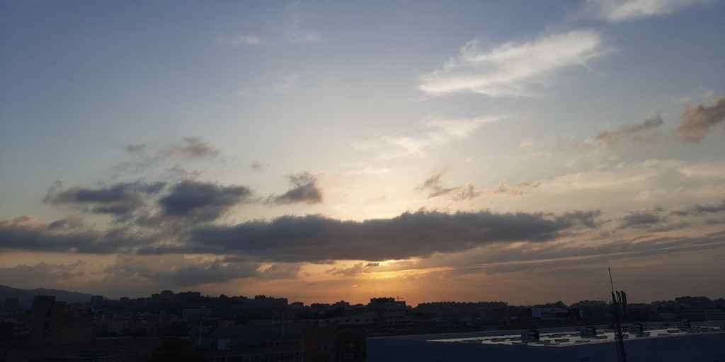 Foto: Amanecer - Sant Adrià de Besòs (Barcelona), España