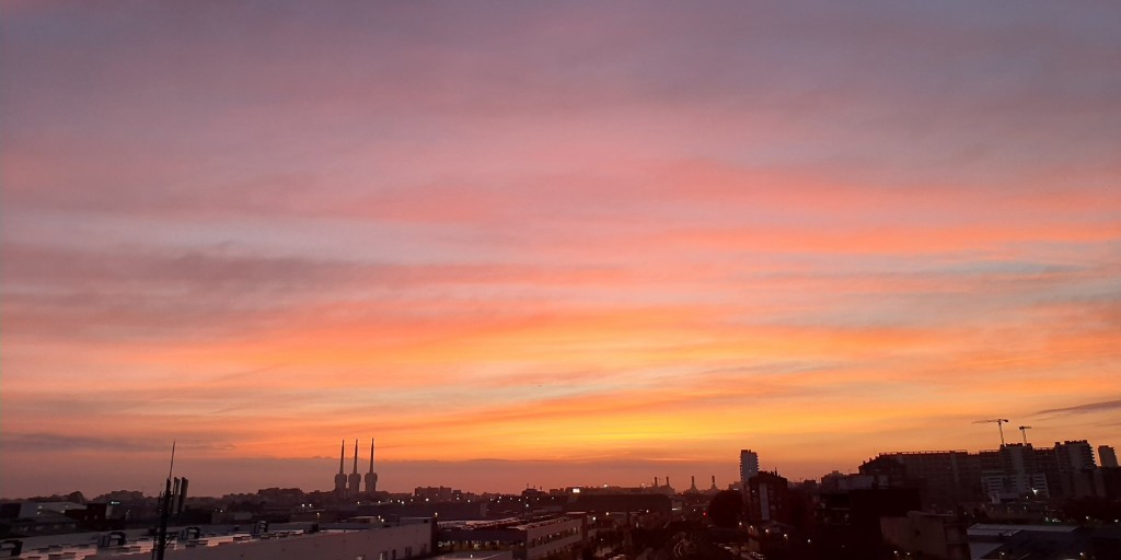 Foto: Amanecer - Sant Adrià de Besòs (Barcelona), España