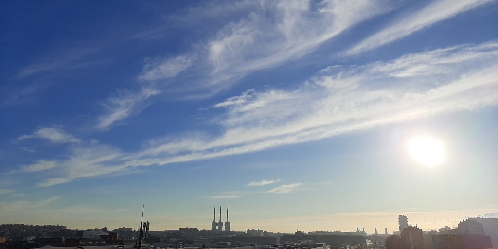 Foto: Amanecer - Sant Adrià de Besòs (Barcelona), España