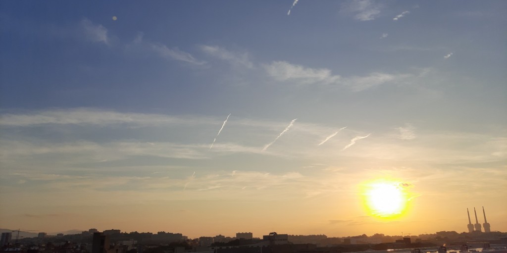 Foto: Amanecer - Sant Adrià de Besòs (Barcelona), España