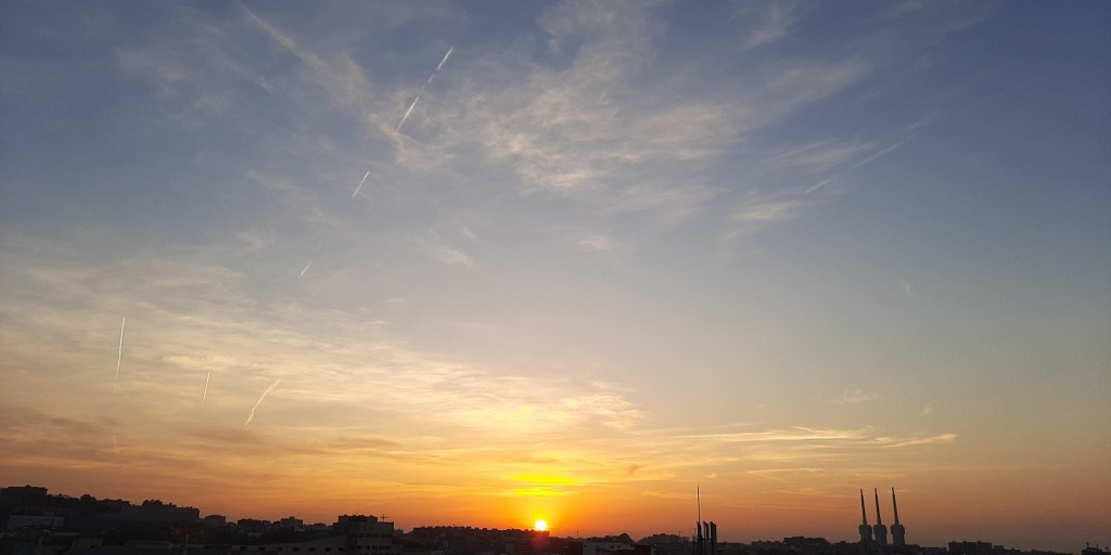Foto: Amanecer - Sant Adrià de Besòs (Barcelona), España