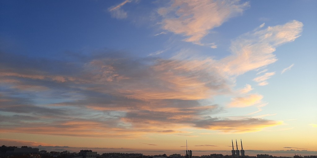 Foto: Amanecer - Sant Adrià de Besòs (Barcelona), España