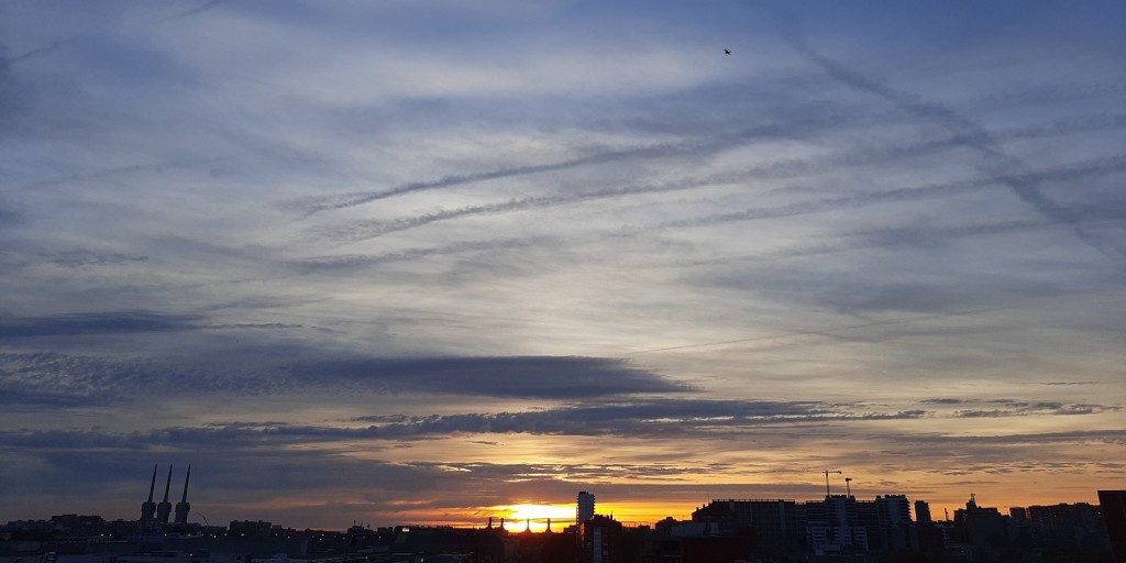Foto: Amanecer - Sant Adrià de Besòs (Barcelona), España