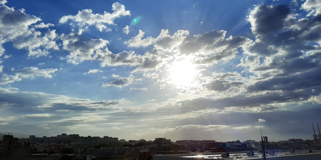 Foto: Amanecer - Sant Adrià de Besòs (Barcelona), España