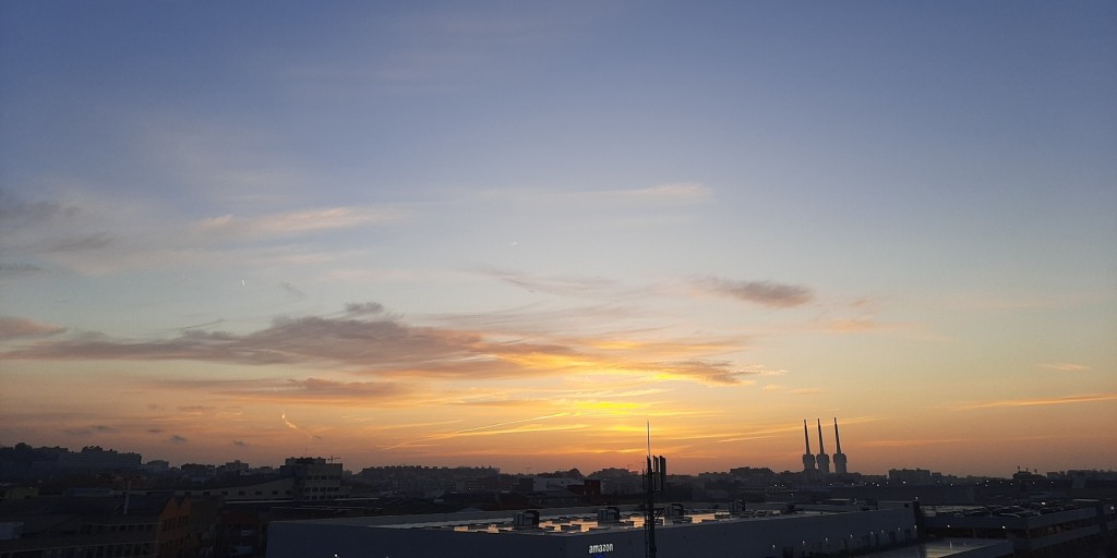Foto: Amanecer - Sant Adrià de Besòs (Barcelona), España