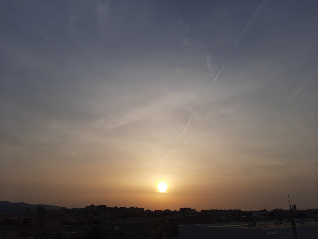 Foto: Amanecer - Sant Adrià de Besòs (Barcelona), España