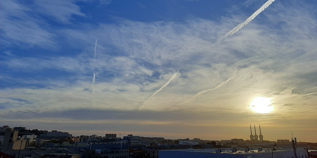 Foto: Amanecer - Sant Adrià de Besòs (Barcelona), España