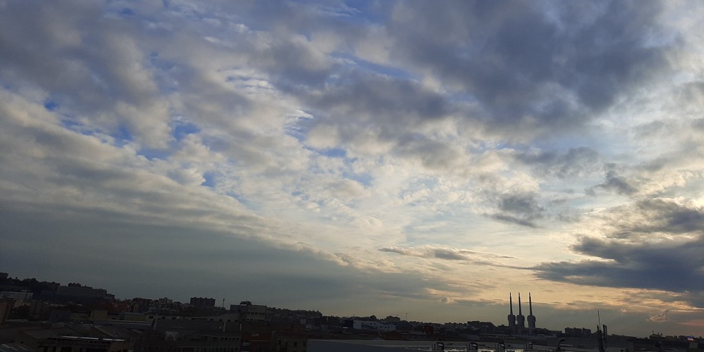 Foto: Amanecer - Sant Adrià de Besòs (Barcelona), España