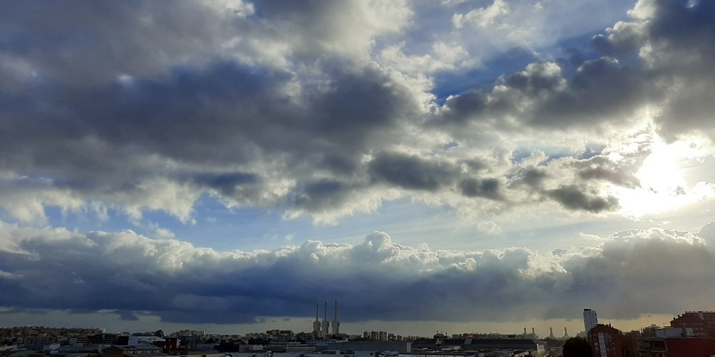 Foto: Amanecer - Sant Adrià de Besòs (Barcelona), España