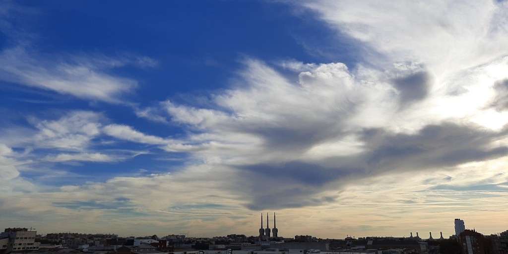 Foto: Amanecer - Sant Adrià de Besòs (Barcelona), España