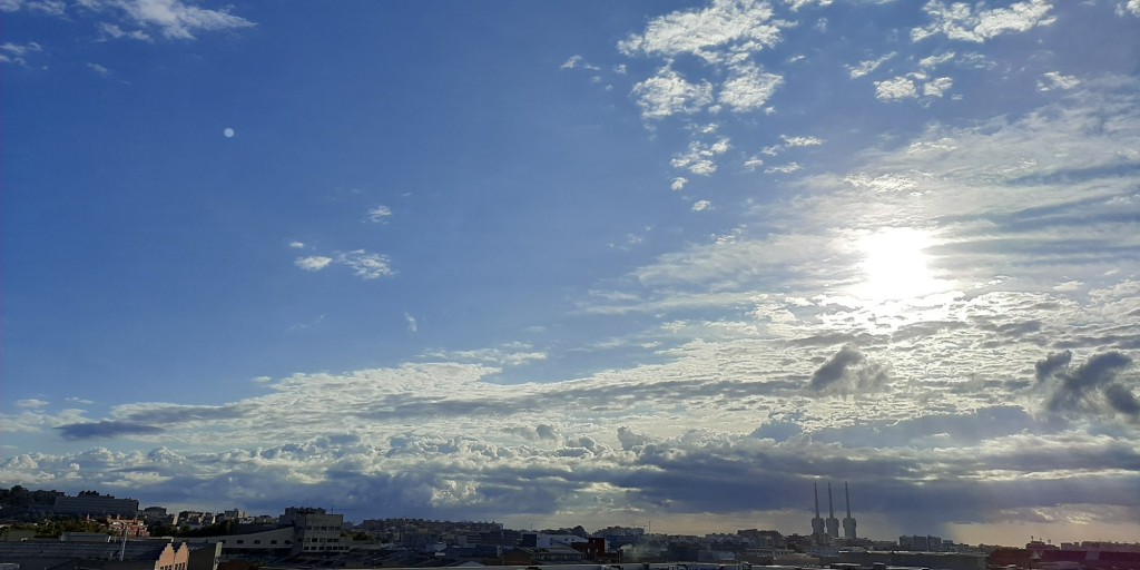Foto: Amanecer - Sant Adrià de Besòs (Barcelona), España