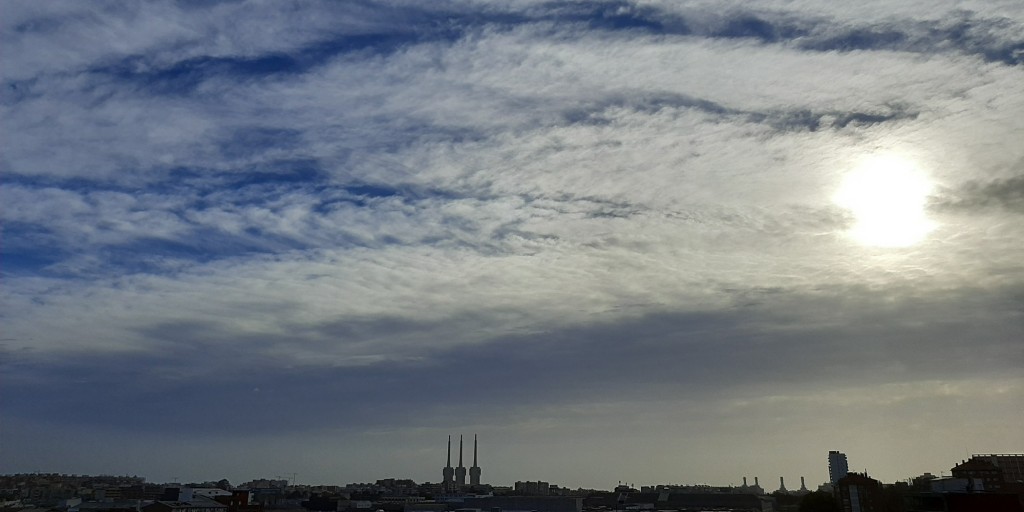 Foto: Amanecer - Sant Adrià de Besòs (Barcelona), España