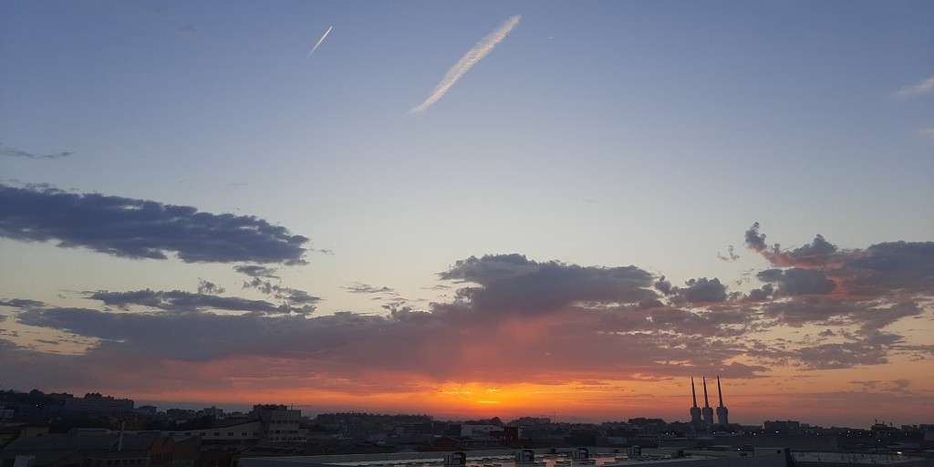 Foto: Amanecer - Sant Adrià de Besòs (Barcelona), España