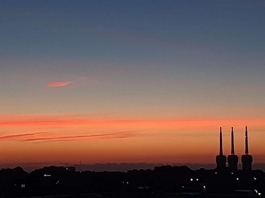 Foto: Amanecer - Sant Adrià de Besòs (Barcelona), España