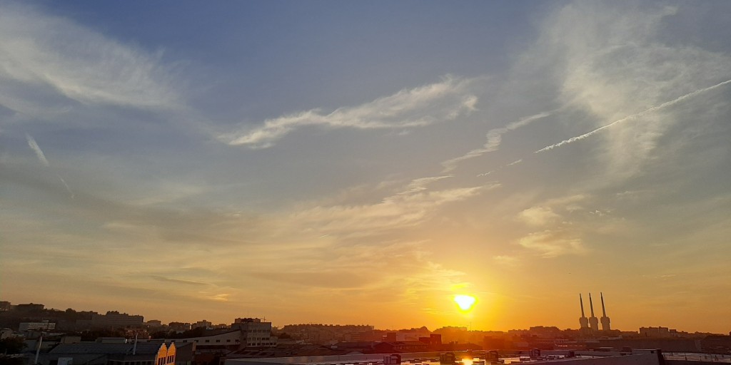 Foto: Amanecer - Sant Adrià de Besòs (Barcelona), España