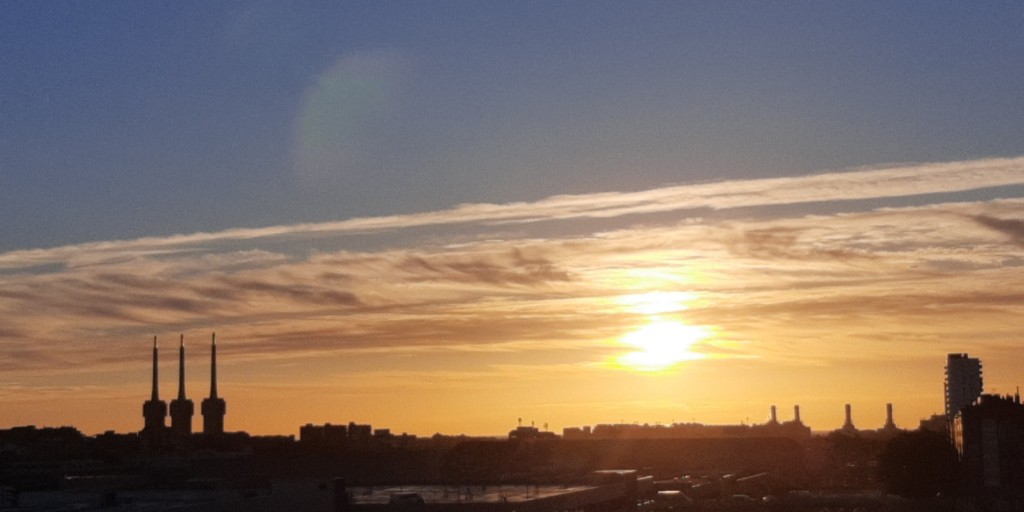 Foto: Amanecer - Sant Adrià de Besòs (Barcelona), España