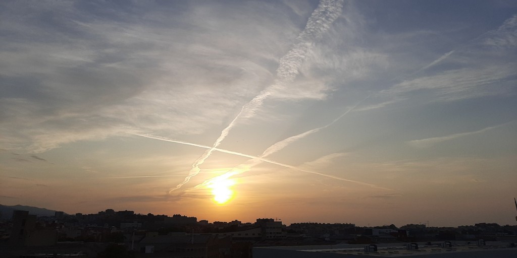 Foto: Amanecer - Sant Adrià de Besòs (Barcelona), España