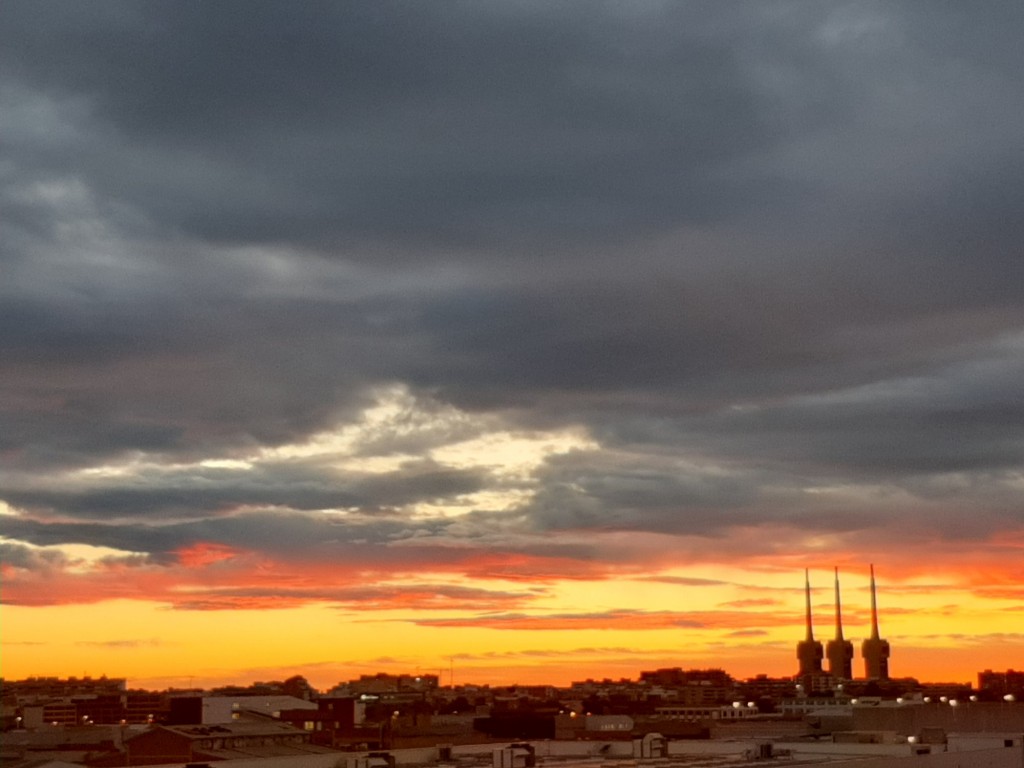 Foto: Amanecer - Sant Adrià de Besòs (Barcelona), España