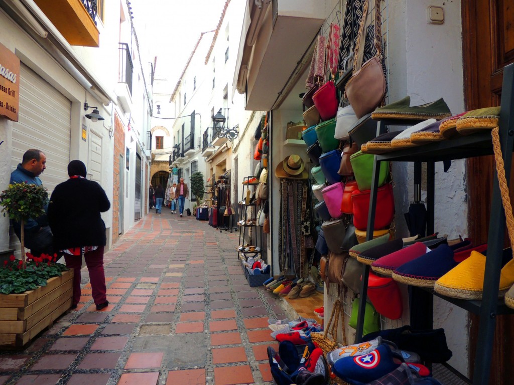 Foto: Calle Padre Echamendi - Marbella (Málaga), España