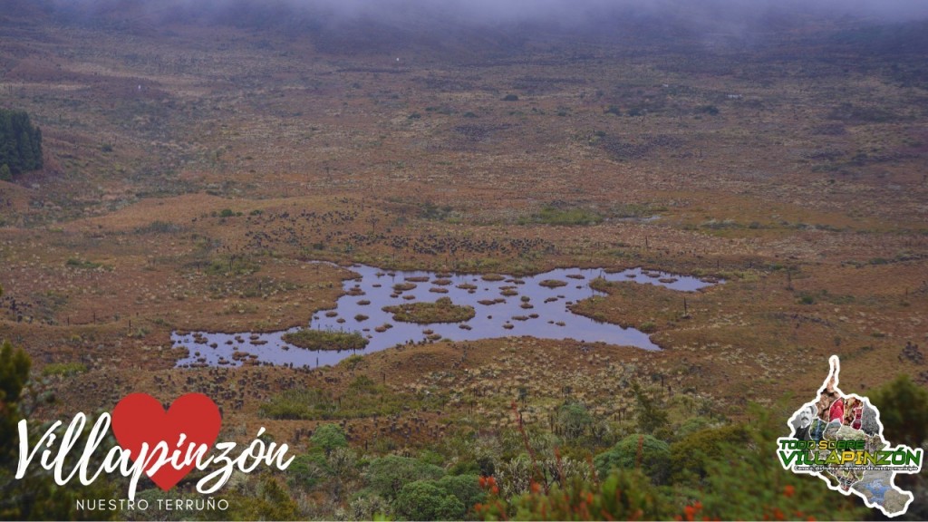 Foto: Laguna del mapa de Colombia Villapinzón Cundinamarca dron - Villapinzón Cundinamarca (Cundinamarca), Colombia