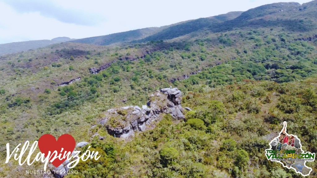 Foto: Piedra del indio piel roja, Villapinzón Cundinamarca en DRON MINI 2 - Villapinzón (Cundinamarca), Colombia