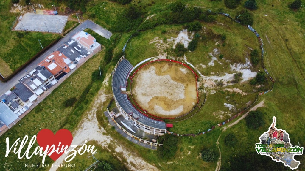 Foto: Plaza de toros, Villapinzón Cundinamarca en DRON MINI 2 - Villapinzón (Cundinamarca), Colombia