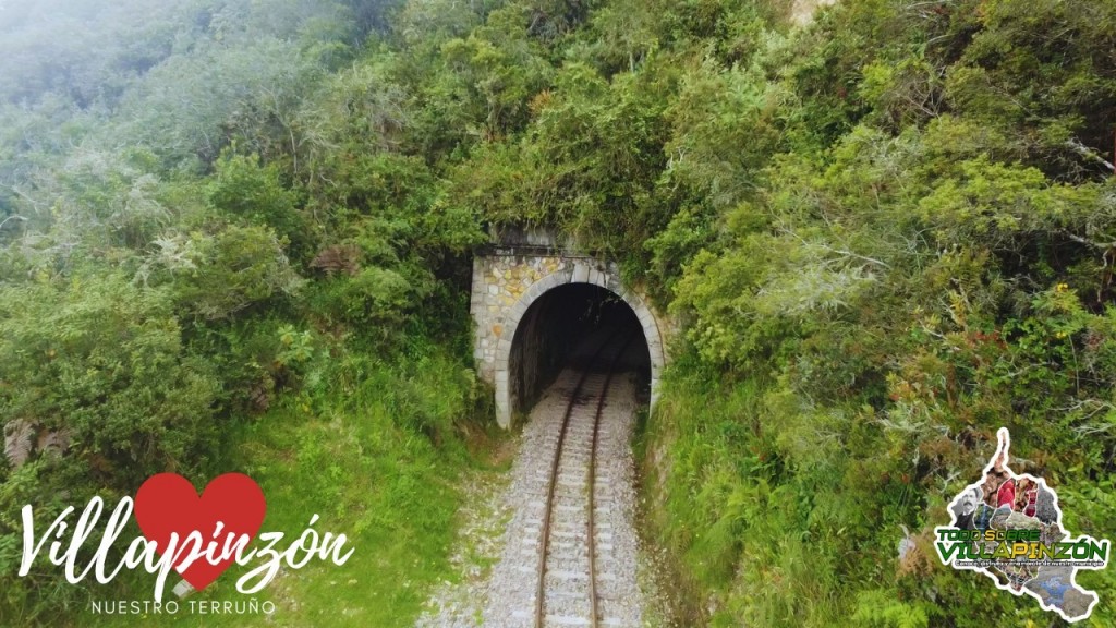 Foto: Villapinzón - Túnel del tren, Villapinzón Cundinamarca en DRON MINI 2 (Cundinamarca), Colombia