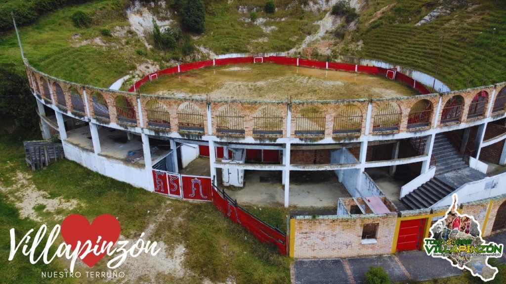 Foto: Plaza de toros, Villapinzón Cundinamarca en DRON MINI 2 - Villapinzón (Cundinamarca), Colombia