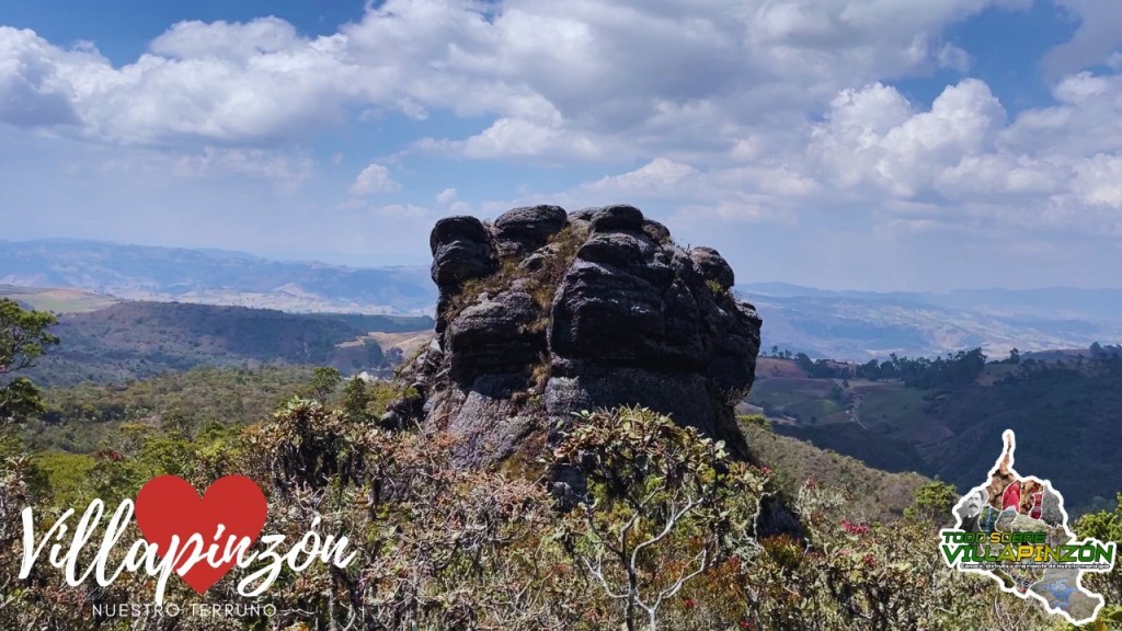 Foto: Piedra del indio piel roja, Villapinzón Cundinamarca en DRON MINI 2 - Villapinzón (Cundinamarca), Colombia