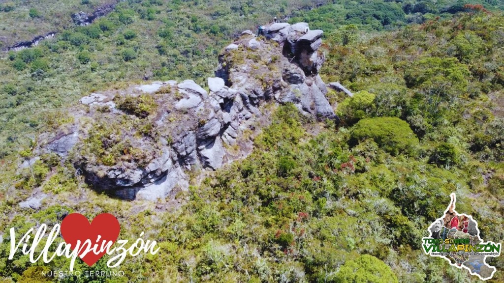 Foto: Piedra del indio piel roja, Villapinzón Cundinamarca en DRON MINI 2 - Villapinzón (Cundinamarca), Colombia