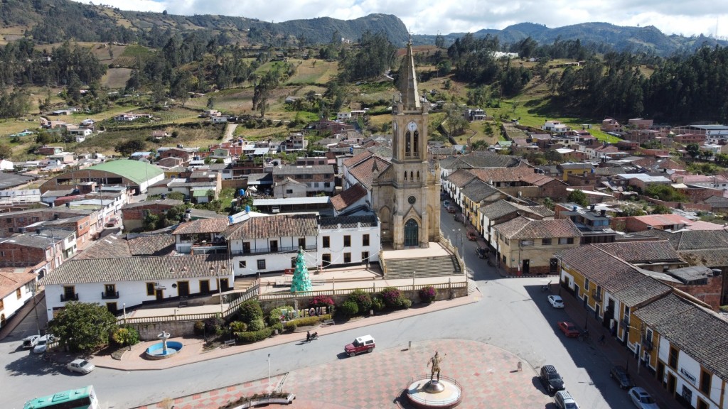 Foto: Turmequé Boyacá, en DRON MINI 2 - Turmequé (Boyacá), Colombia
