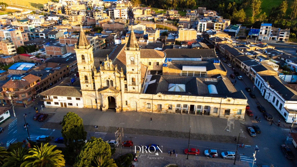 Foto: Viillapinzón centro dron - Viillapinzón (Cundinamarca), Colombia