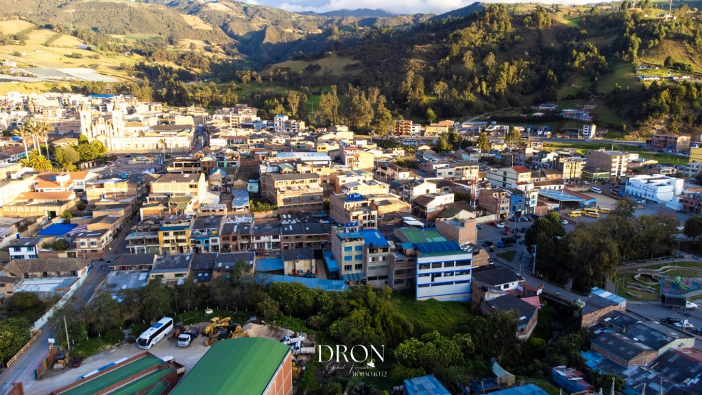 Foto: Viillapinzón centro dron - Viillapinzón (Cundinamarca), Colombia