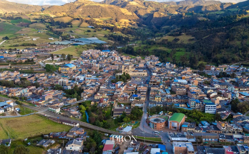 Foto: Viillapinzón centro dron - Viillapinzón (Cundinamarca), Colombia