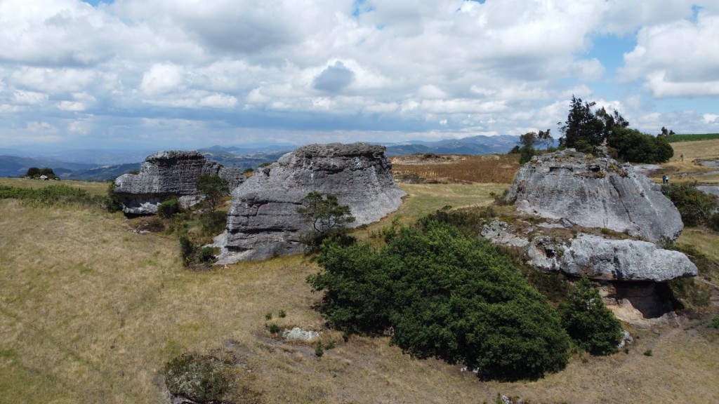 Foto: Monolitos de Hato fiero Chocontá - Chocontá (Cundinamarca), Colombia