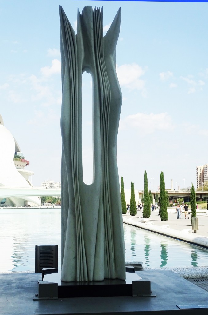 Foto: Escultura de Pablo Atchugarry - Valencia (València), España