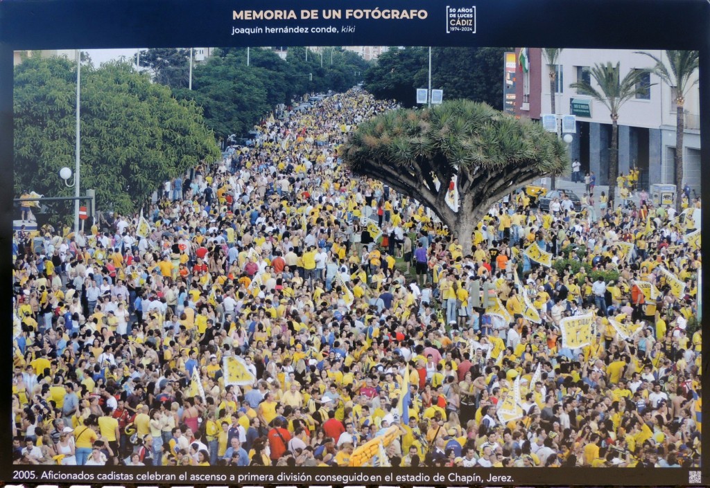 Foto: Exposición fotográfica al aire libre del fotoperiodista - Cádiz (Andalucía), España