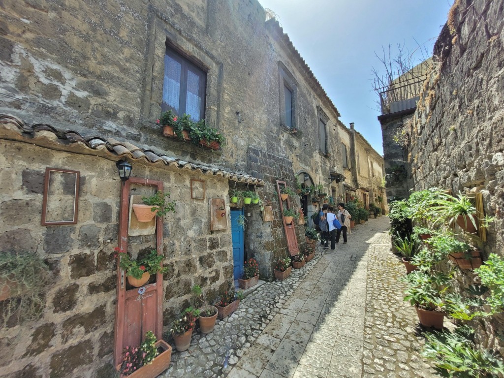 Foto: Centro histórico - Casertavecchia (Campania), Italia