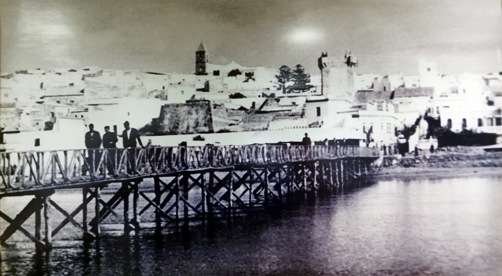 Foto: Pasarela en los Bateles-años 60 - Conil de la Frontera (Cádiz), España