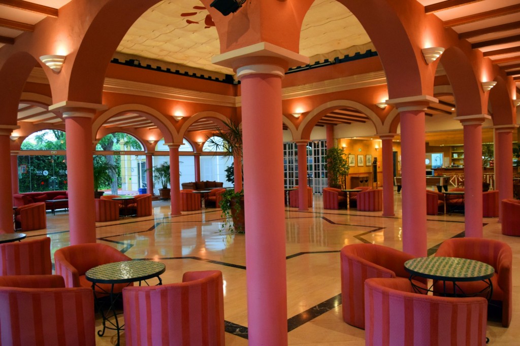 Foto: Pista de  baile Exe Gran Hotel Solucar - Sanlucar la Mayor (Sevilla), España