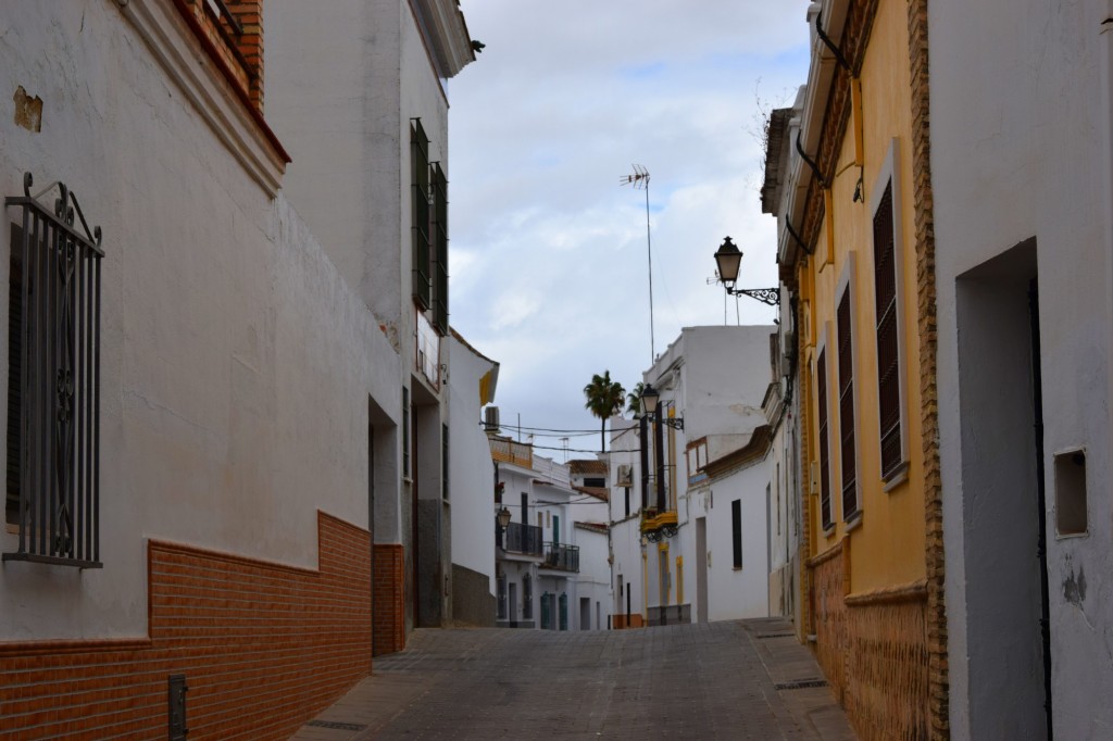 Foto: Calle Juán de Mesa - Sanlucar la Mayor (Sevilla), España